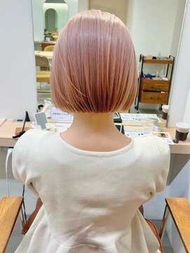 ロマリア 渋谷 渋谷宮益坂(Lomalia) イメチェン/ピンクベージュ/ダブルカラー/ボブ/前髪/渋谷駅