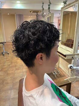 ヘアーアート ジュース テヅカヤマ(Hair art Juice TEZUKAYAMA)の写真/パーマスタイルもお任せ☆