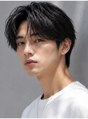 センターパート 黒髪 メンズショート ビジネスヘア 20代