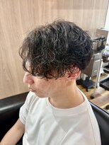 リラックス(Re:LUCK'S)&nbsp;スパイラルパーマ　センターパート
