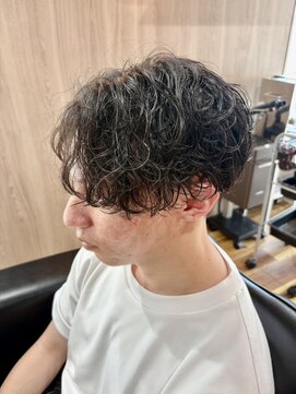 リラックス(Re:LUCK'S) スパイラルパーマ センターパート
