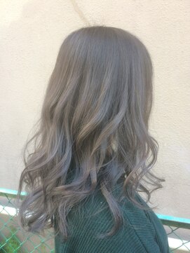 ライブトレア(LIVE TOREA) グレイジュカラー