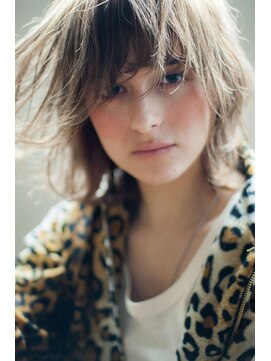 ホーミートウキョウ(HOMIE TOKYO) 渋谷 イルミナカラー×ケアブリーチ×ハイライト×TOKIO