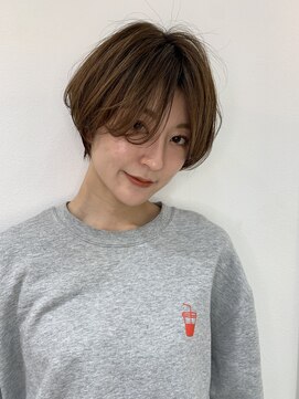 シー バイ ロンド 新宿(Sea by Lond) ハイライトくびれと丸みの大人キレイショート