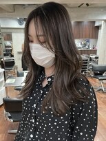 サイン 表参道(SIGN)&nbsp;バレイヤージュハイライトカラーインナーカラーレイヤーカット