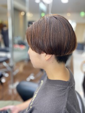 シャンプーボーイエイムス(SHAMPOO BOY aims) 刈り上げマッシュショート