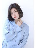 カーキブラウンアッシュ系カラーボブ