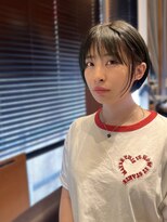 ビュートリアム 梅田(BEAUTRIUM)&nbsp;レイヤーボブ/青みボブ/ブリーチカラー