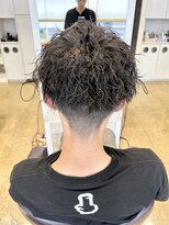 レッド(ReD)&nbsp;ツイストスパイラルパーマ