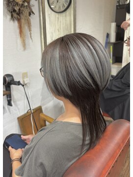 ヘアメイク アンフィ(amphi) アンブレラカラーウルフスタイル