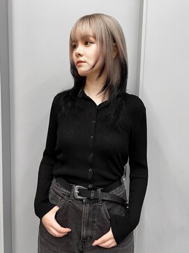 ヴァーディ オモテサンドウ(Vardy omotesando) roots/ルーツカラー 毛先カラー 落とせる黒