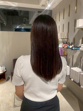 ミリ(milli Produce by ITAKURA) ミディアム顔周りレイヤー