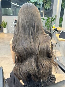 トゥイン 八王子(TWIN) オリーブグレー暗めカラーレイヤーカット黒髪韓国ヘア髪質改善