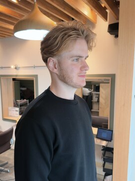 コージーニーヨンナナ 船橋駅(COZY247) メンズカット/パーマ/ニュアンスパーマ/フェザーパーマ[船橋駅]