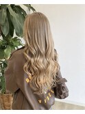 ブロンドベージュ