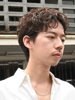 フィフス 渋谷(fifth)&nbsp;2WAYマッシュ×センターパートシャドウパーマ