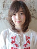 アフロート ルヴア(AFLOAT RUVUA)&nbsp;AFLOAT RUVUA新宿　高橋京佳の『カットでふんわりひし形ミディ』