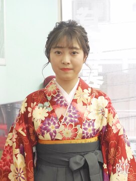 レイジースワン 袴の着付けとヘアセット