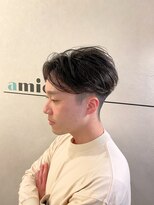 ヘアステージアミカル&nbsp;センターパート
