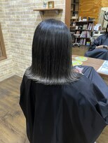 デコヘアー キートス(DECO HAIR kiitos) グラデーショングレー