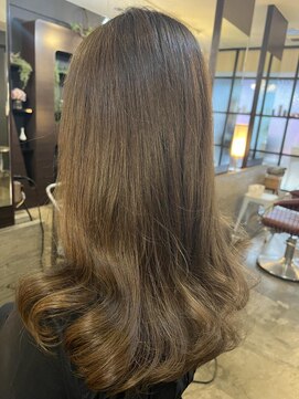 マルパマーパマーパ(marpa marpa marpa) 酸性ストカールで作る巻き髪ヘア