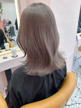 ボタン シブヤ(VOTAN SHIBUYA) 韓国ヘア/艶感カラー/ミルクティーベージュ/ブリーチ2回