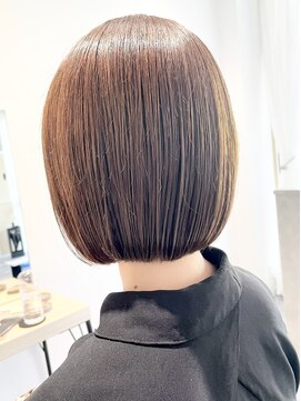 ストフ(stof) ミニボブ/ショートボブ/切りっぱなしボブ/シースルーバング