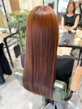 シャルムバイルーチェココ(CHARME by Lu'ce coco) アプリコットオレンジ艶感ウォームブラウンロング