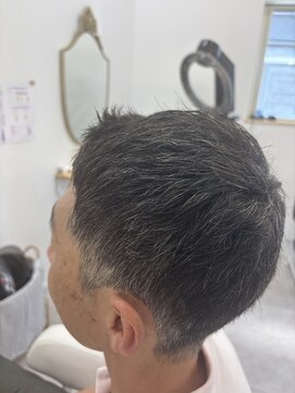 サロンドボーテ ブリヤン(salon de beaute brillant) メンズカット