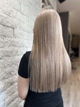 ラヴリア カミツ(LOVERIA KAMITSU) ミルクティーベージュ