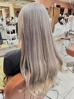 ネオリーブサイン 大森店(Neolive sign) ホワイトグレージュ 2回ブリーチ 大森