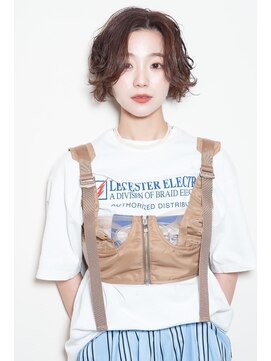 ゆるパーマのショートボブ