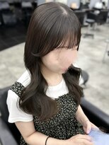 ガーデントウキョウ(GARDEN Tokyo) オリーブカラー/グレージュ/顔周りカット/ミディアムレイヤー