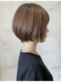 30代40代大人ショート　大人ショートボブ　頭の形綺麗