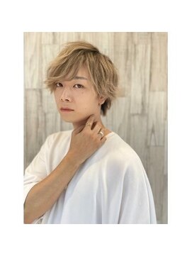 サンクチュアリー 南森町店(Sanctuary) 抜きっぱなしブロンド