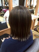 ヒラトヤ 肴町店&nbsp;ひし形シルエット外ハネスタイル簡単スタイリングビターショコラ