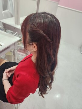 ホワイト 栄駅店(White) ハーフツイン♪