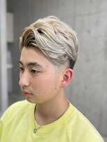エレガンスモア(elegance MORE)&nbsp;アップバングかき上げフェードマッシュ◇ハイトーン