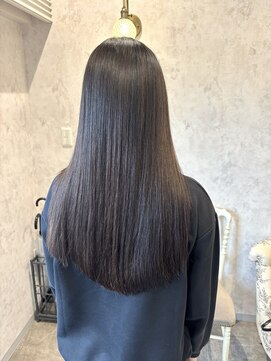 ディーヴァヘアーエズ(DIVA hair Eze) 20代30代/髪質改善ストレートパーマ×艶髪