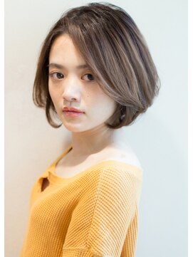 アフロート ディル(AFLOAT D'L) AFLOAT《矢田菜津紀》表参道　透明感×前下がりショートボブ