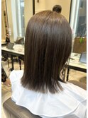 ショコラベージュ×ぱっつんミディアム
