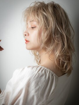 カバーヘア ブリス 志木南口駅前店(COVER HAIR bliss) 外国人風ハイトーンカラー抜け感こなれヘアw志木10代20代30代