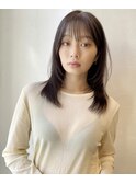ナチュラルなレイヤーカット×シースルーバング