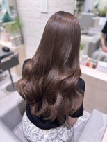 韓国レイヤーカット艶ブラウンカラートリートメント