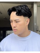 サロン ド ロイ(Salon de Roi)&nbsp;ラルフカールラフカール外国人風パーマ　フェード短髪パーマ