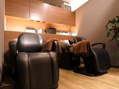 R ヘアーアンドメイク 立野店の写真