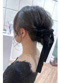 シニヨンアレンジ×ベロアリボン