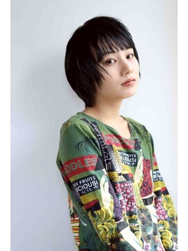 アボヘアー(Abo hair) 透明感×立体感黒髪暗髪ぱっつん前髪レイヤーボブ20代30代40代