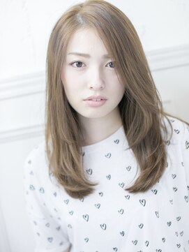 エイチバイシオミエイチ 神戸三宮(H by shiomi H) レイヤーミディ/シアーグレージュ