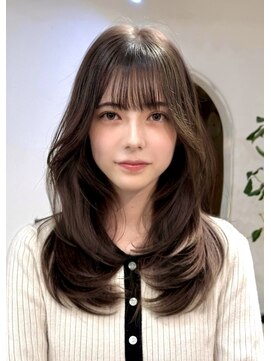 レイラバイアフロート 吉祥寺(Lila by afloat) レイヤーカット／顔まわり／ミディアムレイヤー/ハッシュカット